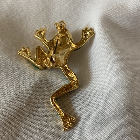 Vintage Tree Frog Brooch - Picture 3 of 3